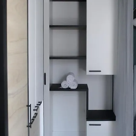 Seasides Paris - Suite Monroe Le Blanc-Mesnil Exterior photo